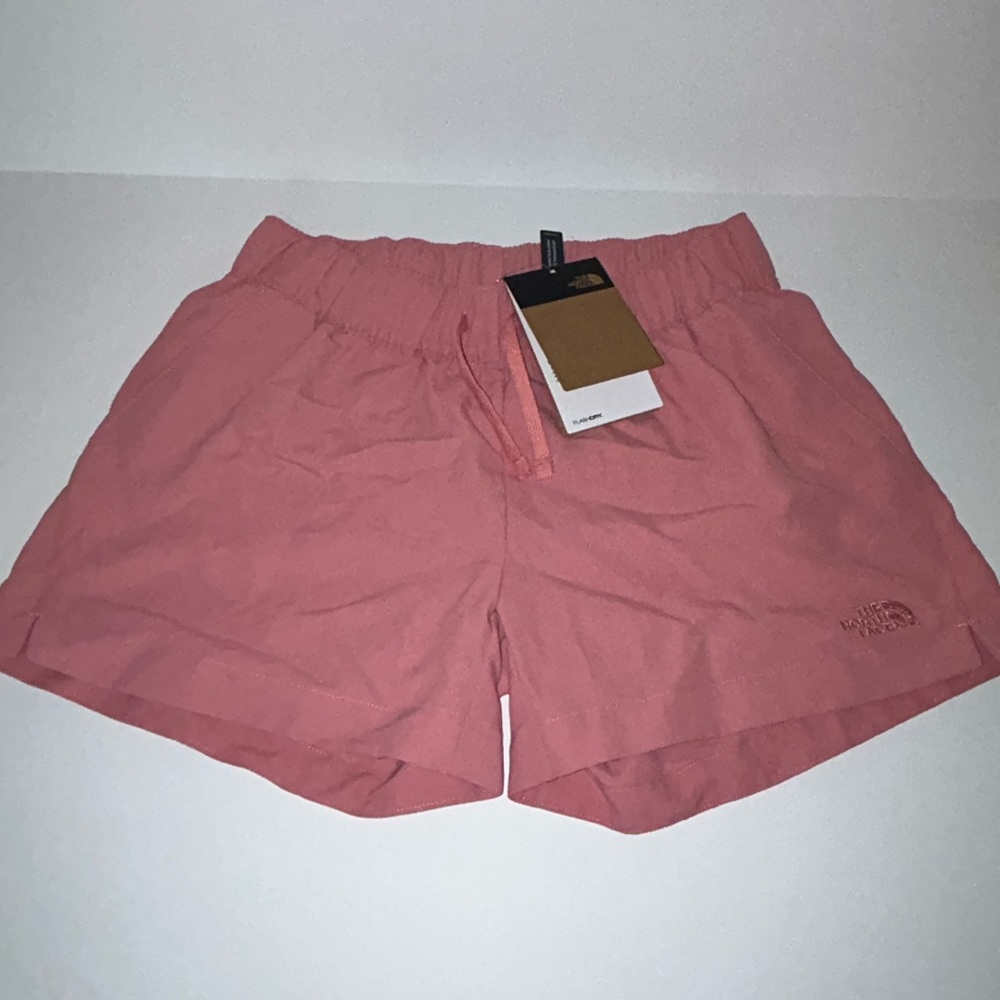 The North Face Women’s Standard Fit Short. Mauve, Sz XS
